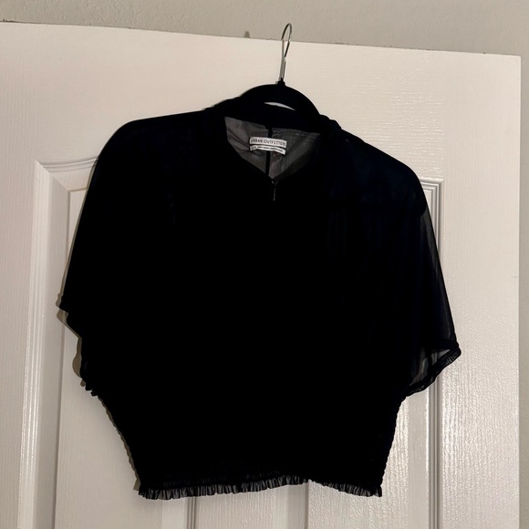 Urban Outfitters Black Cropped Zip Blouse - Picture 2 of 7